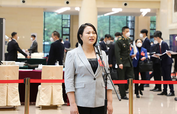 省政協(xié)委員、廣東海洋大學(xué)水產(chǎn)學(xué)院院長李廣麗:開發(fā)粵味濃郁的農(nóng)家預(yù)制菜品